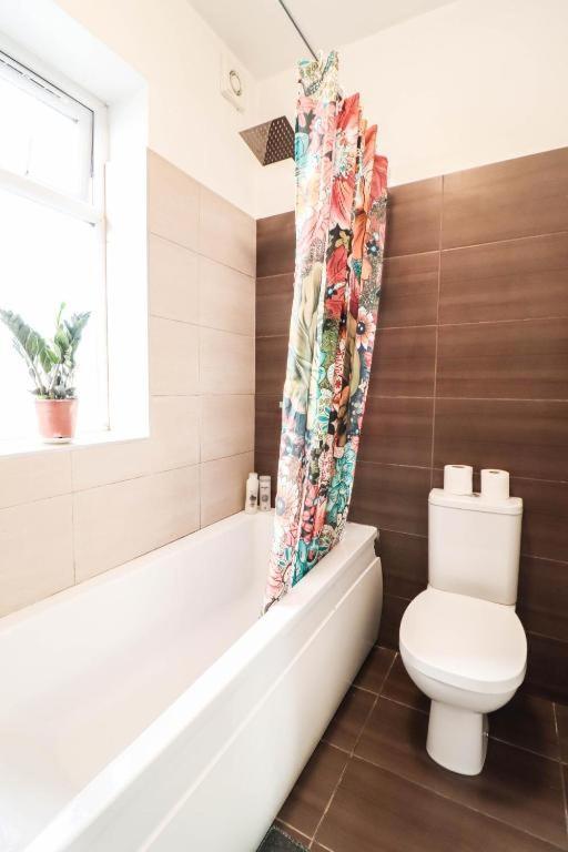 Bed and Breakfast Urban Oasis Лондон Экстерьер фото